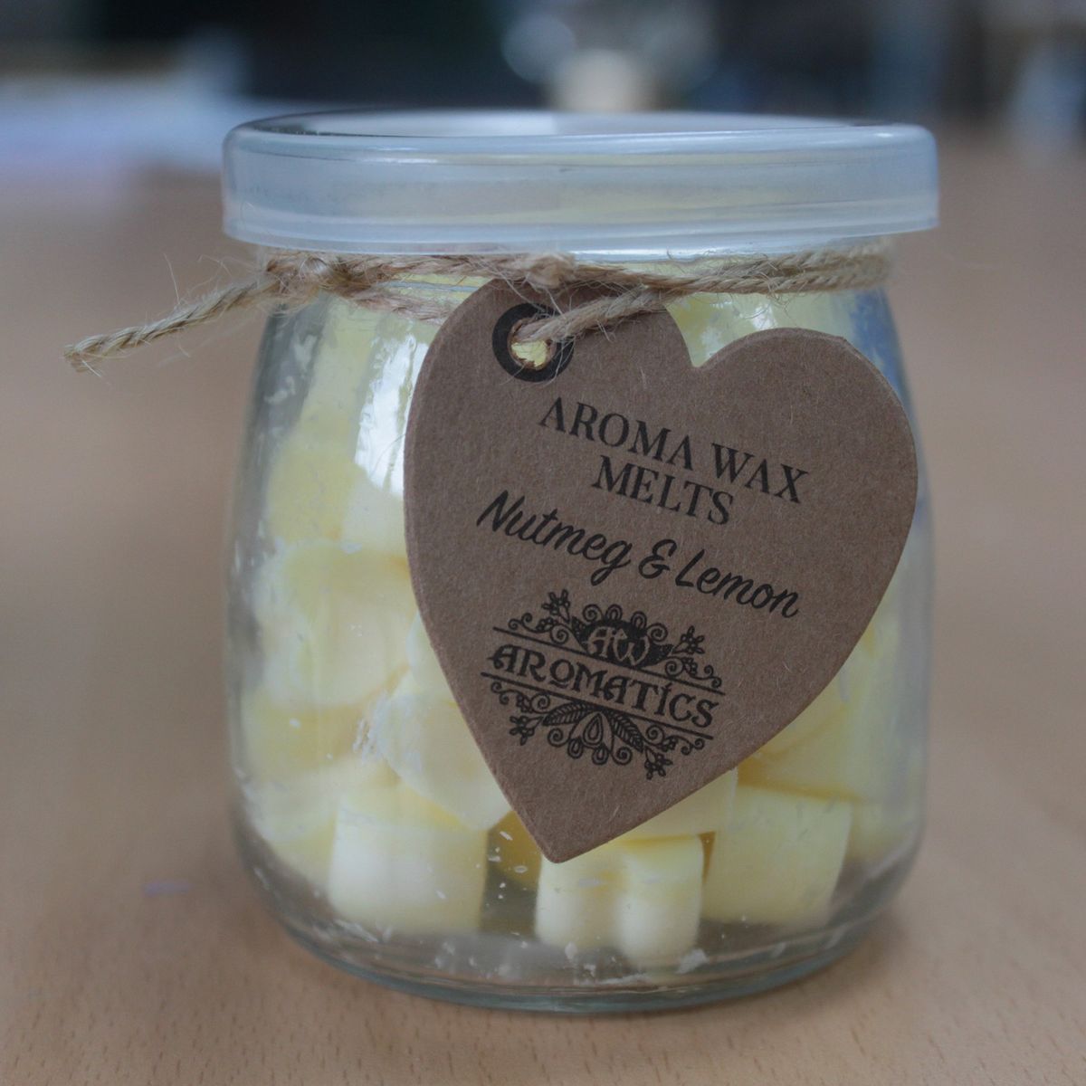 Aroma Wax Melts – Nutmeg & Lemon