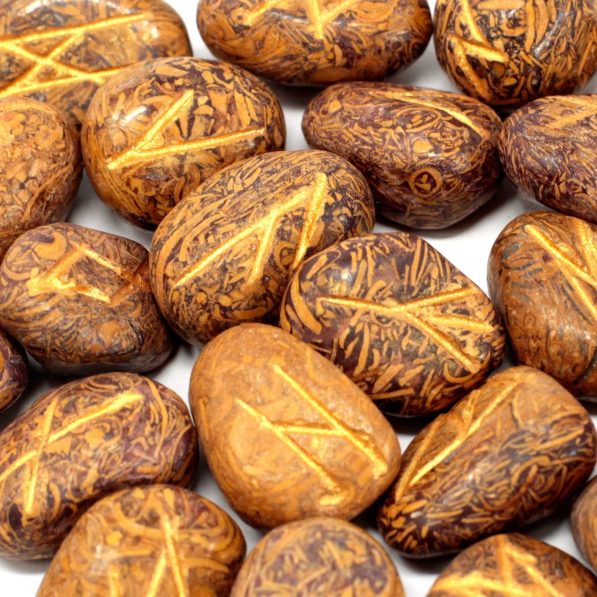 Rune Stone Set in Pouch – Snake Jasper