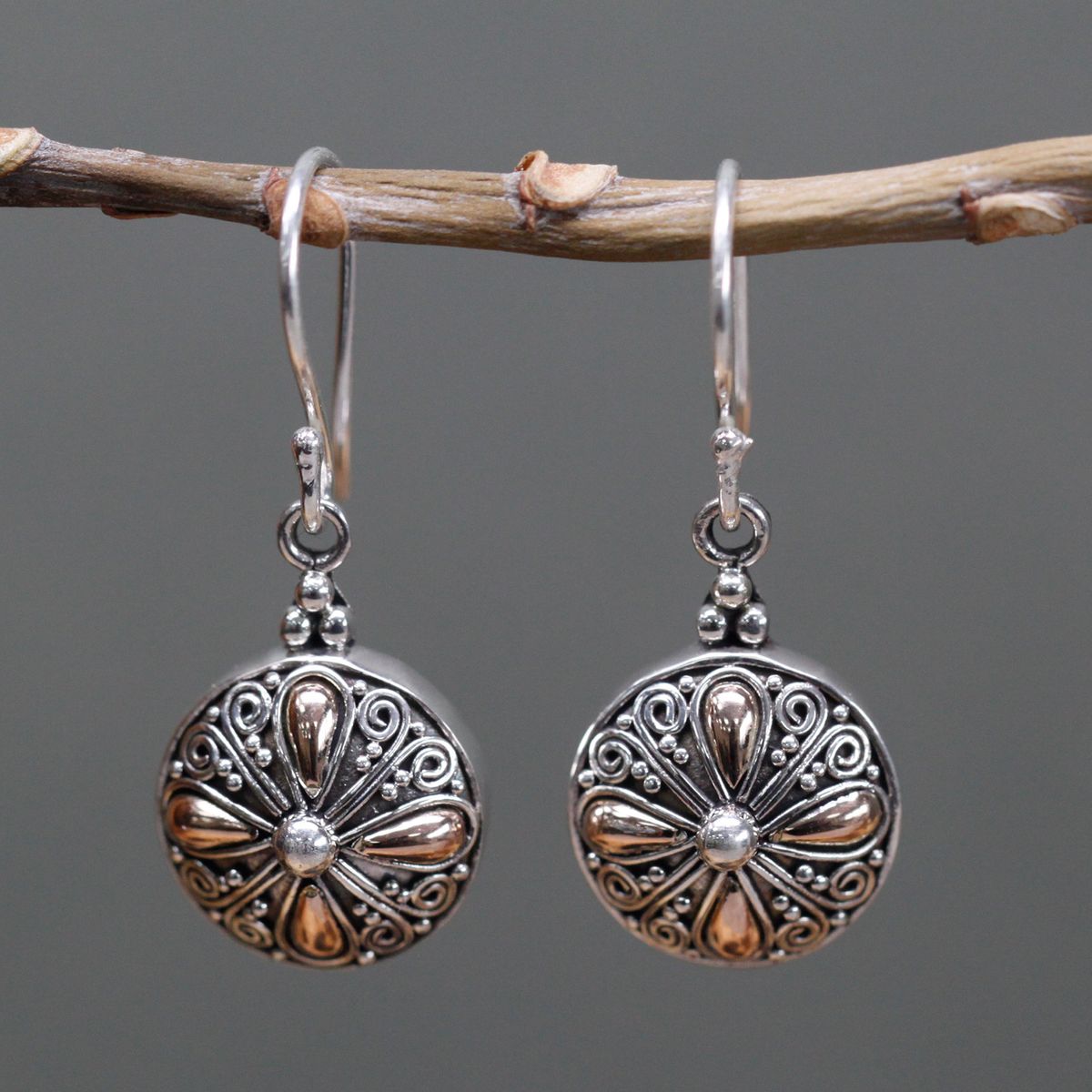 Silver & Gold Earrings – Classic Round
