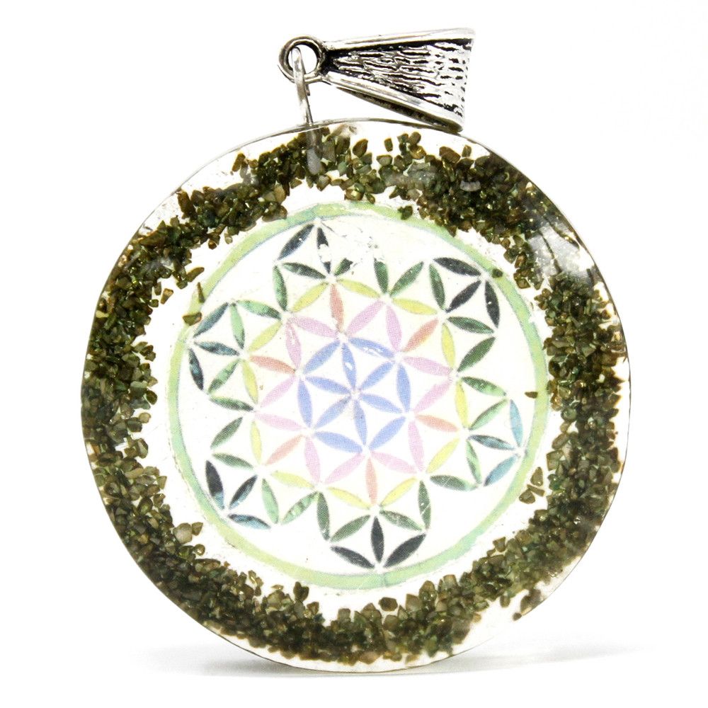 Orgonite Power Pendant – Greenstone Mandala