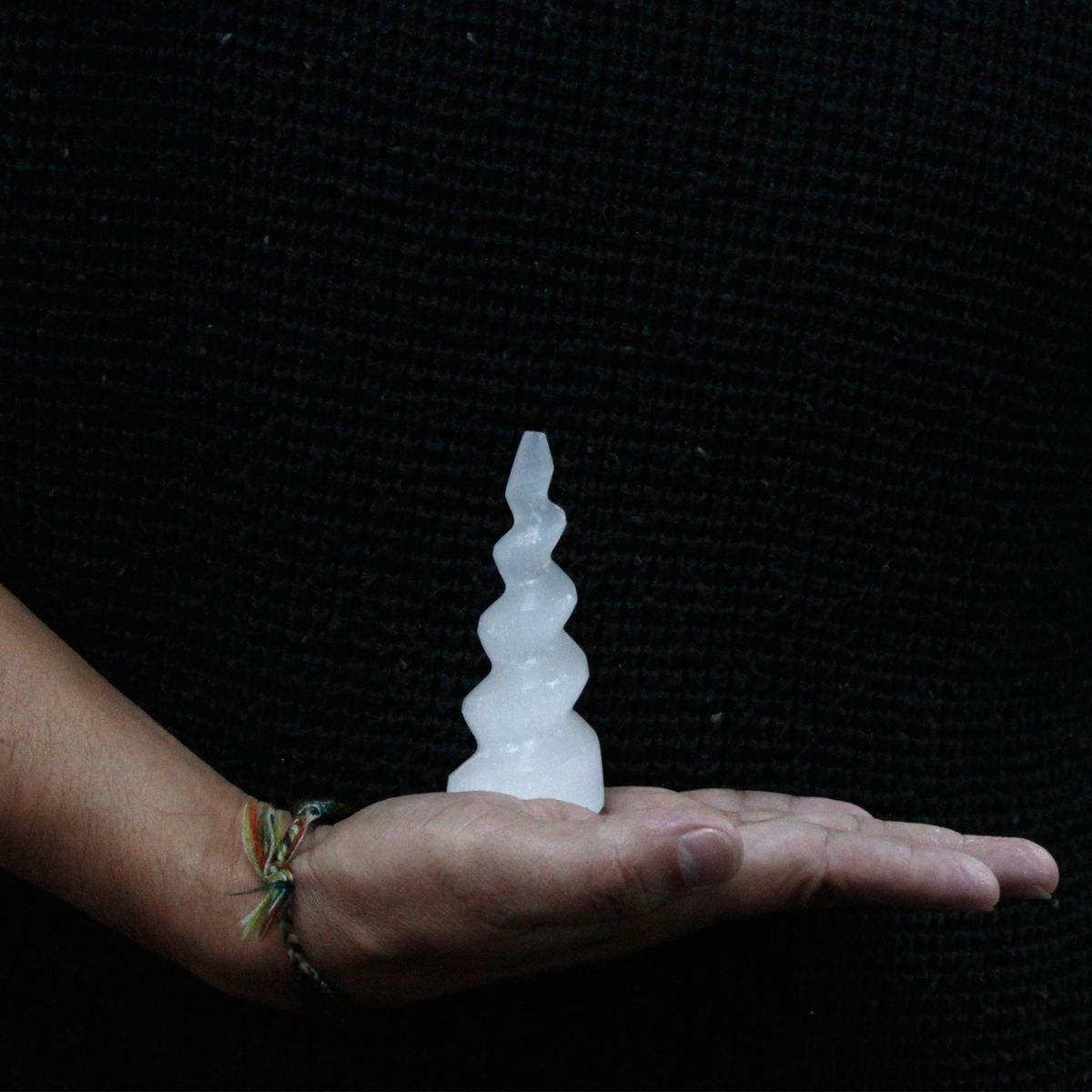 Selenite Spiral Unicorn Horn Tower – 10cm