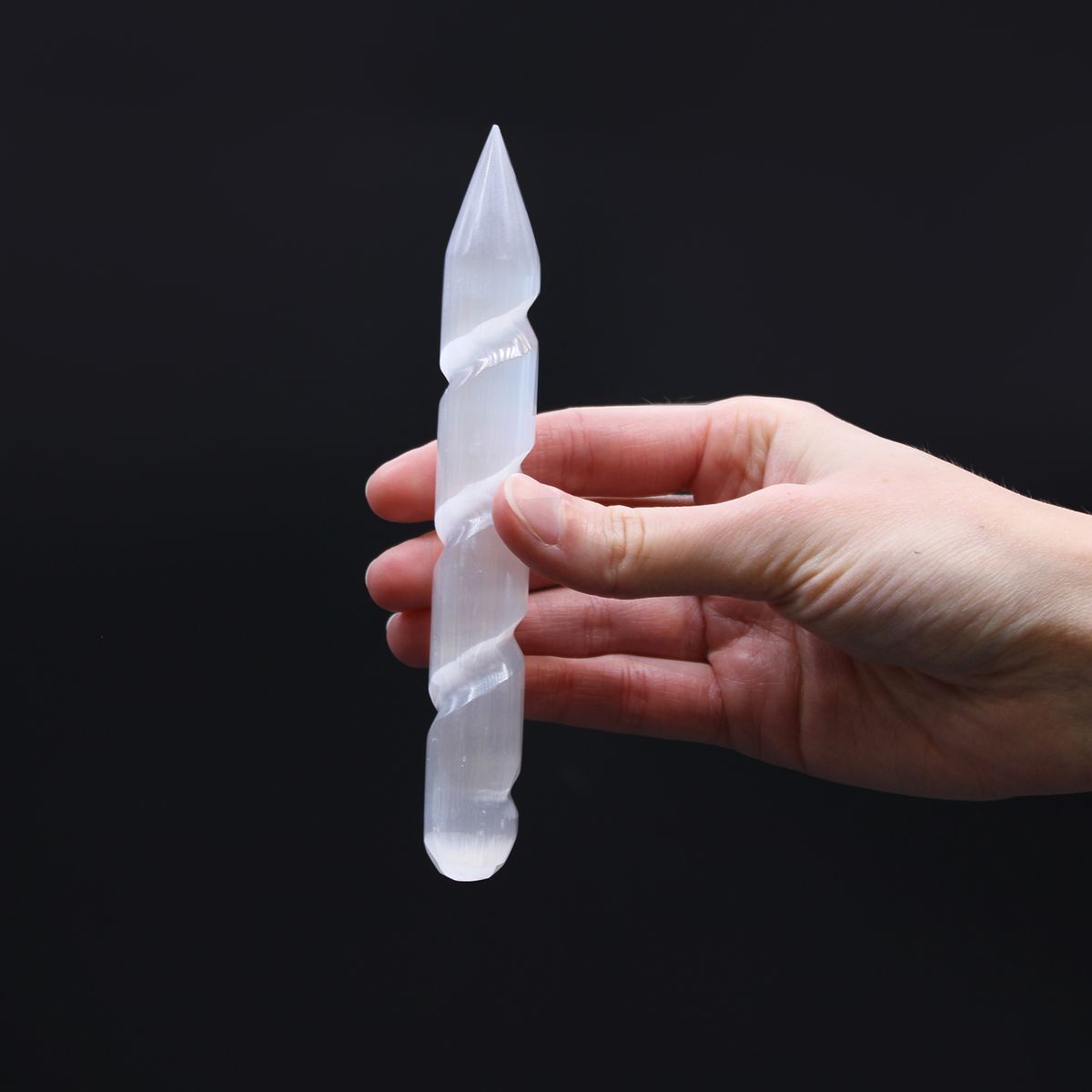 Selenite Spiral Wand – Point One End, 16cm
