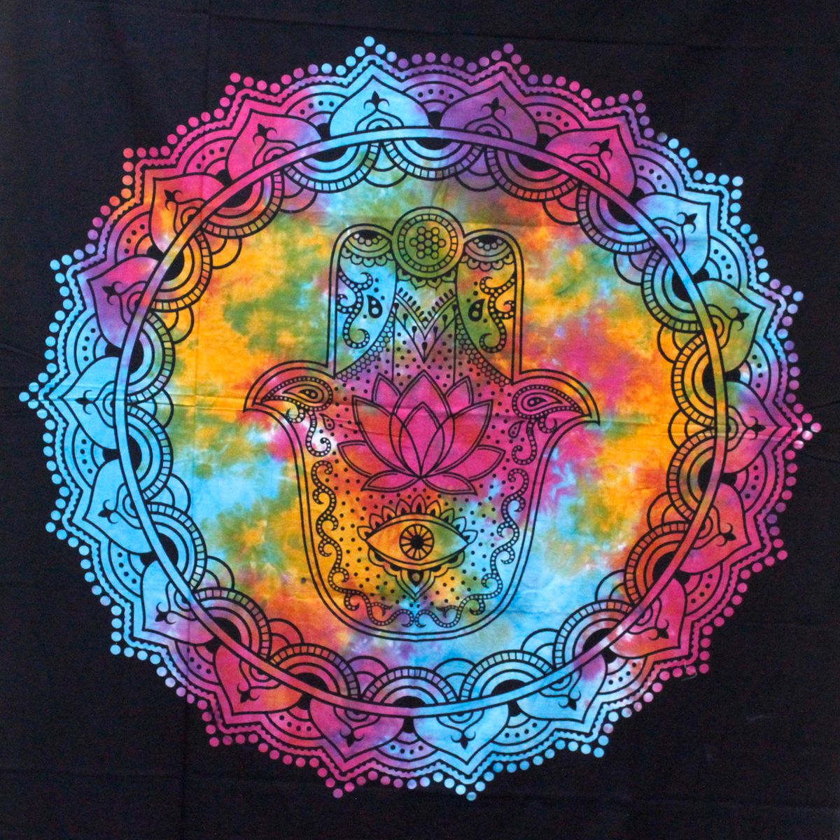 Double Cotton Bedspread & Wall Hanging – Black Hamsa
