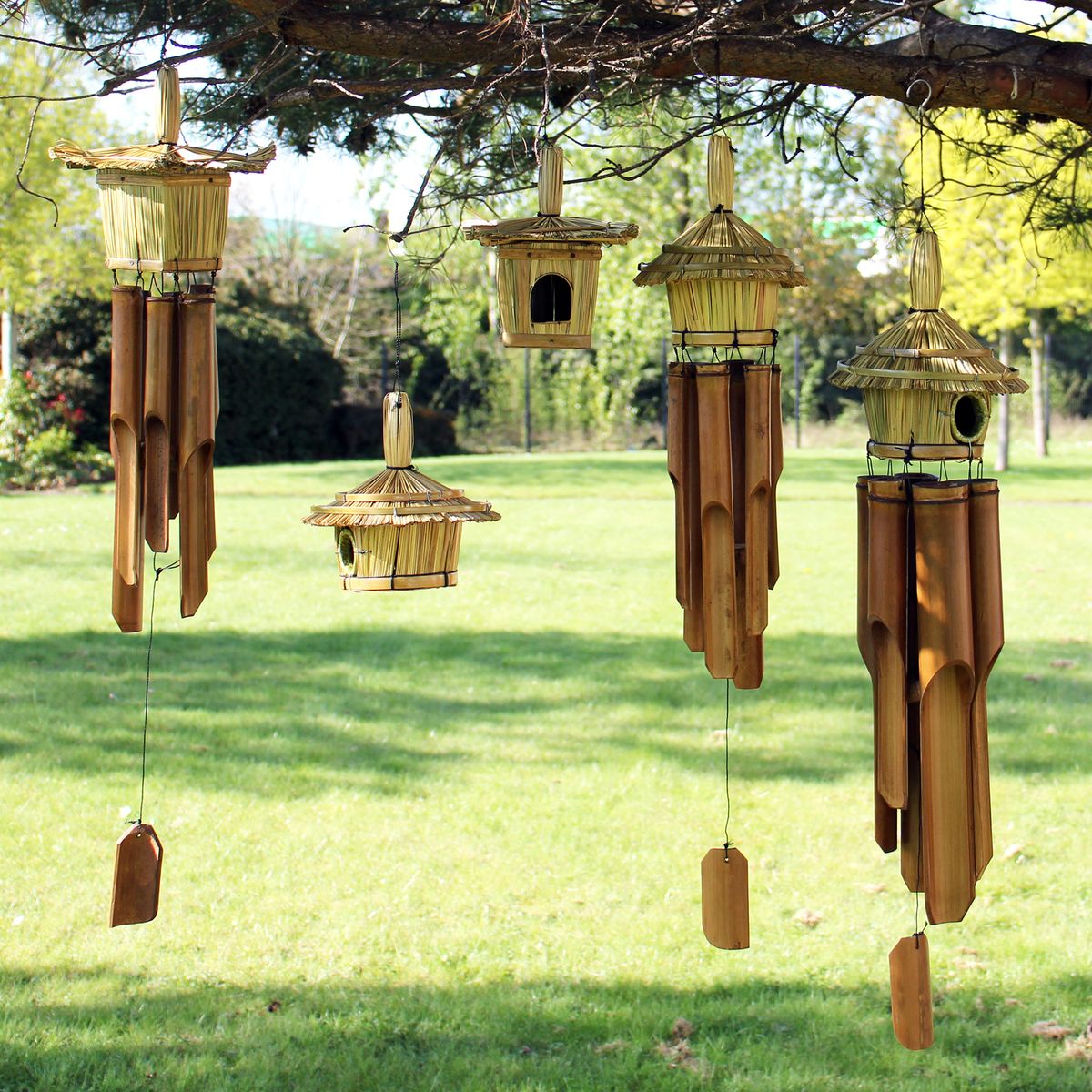 Small Round Seagrass Bird Box – 17x17cm