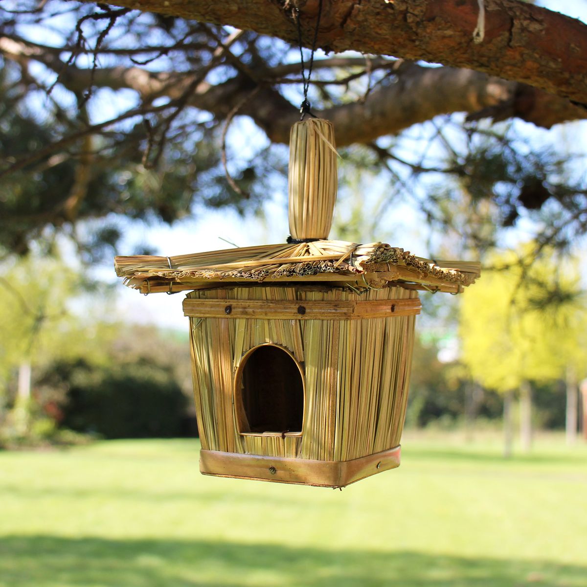 Small Square Seagrass Bird Box – 18x13cm