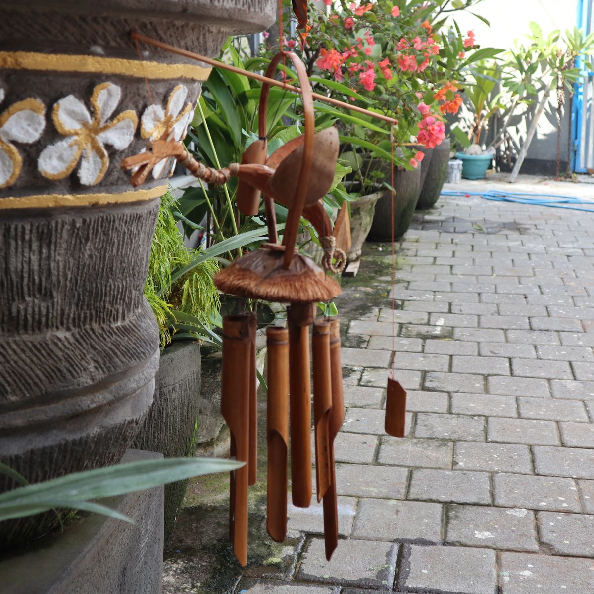 Natural Bamboo Wind Chime – Coconut Dragon