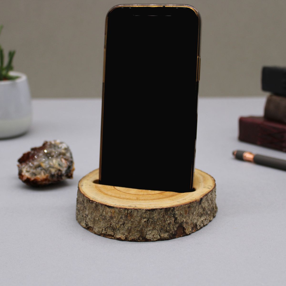 Small Log Phone Holder – Slot, Natural