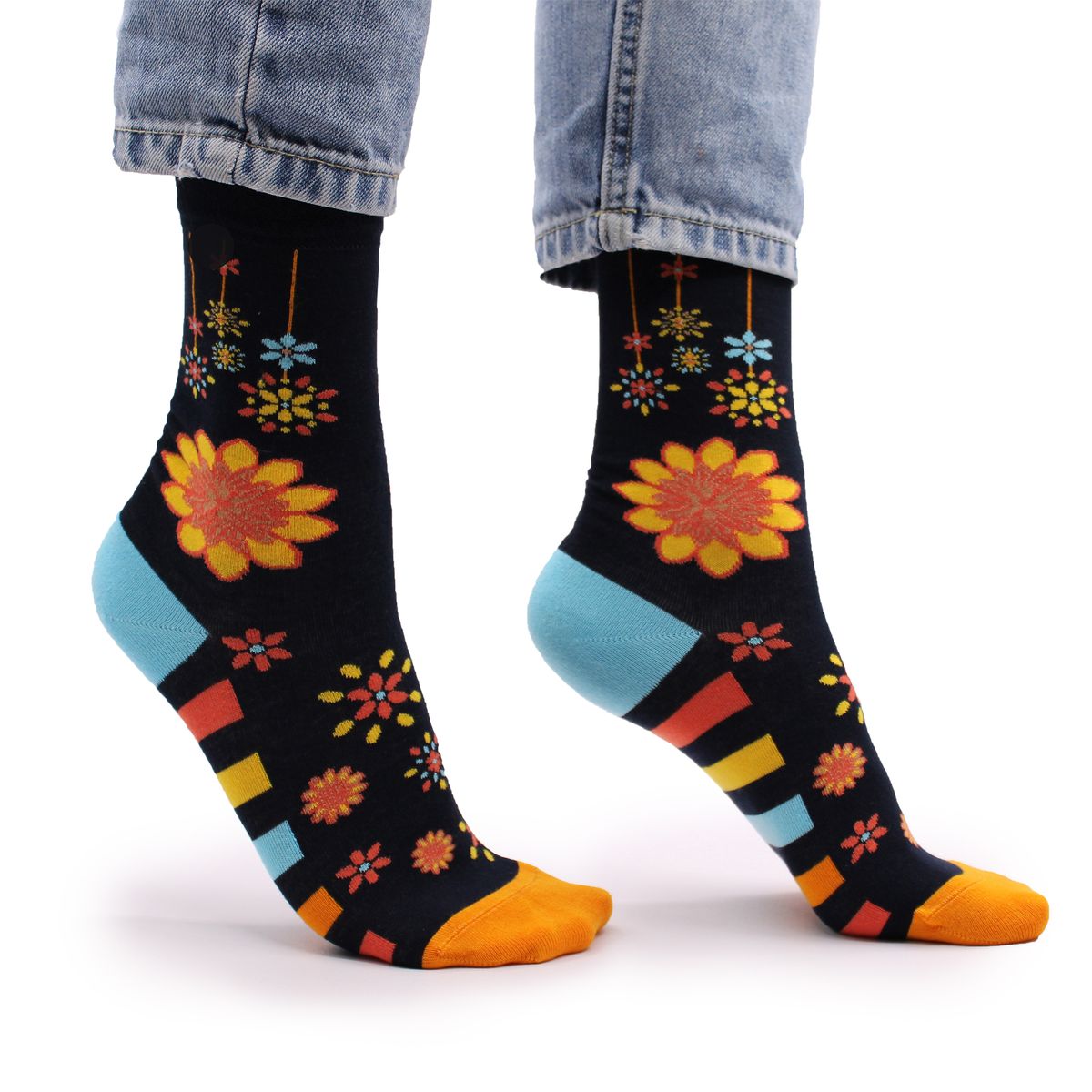 Hop Hare Bamboo Socks – Mandala Flowers