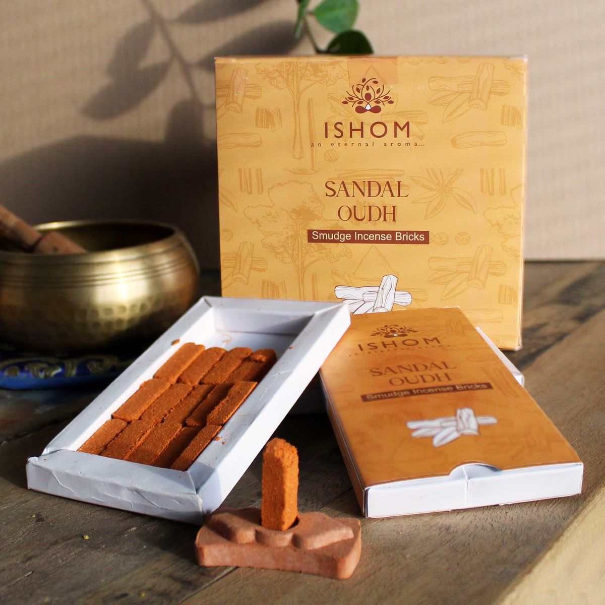 Natural Smudge Incense Bricks with Burner – Sandalwood, Pack of 15