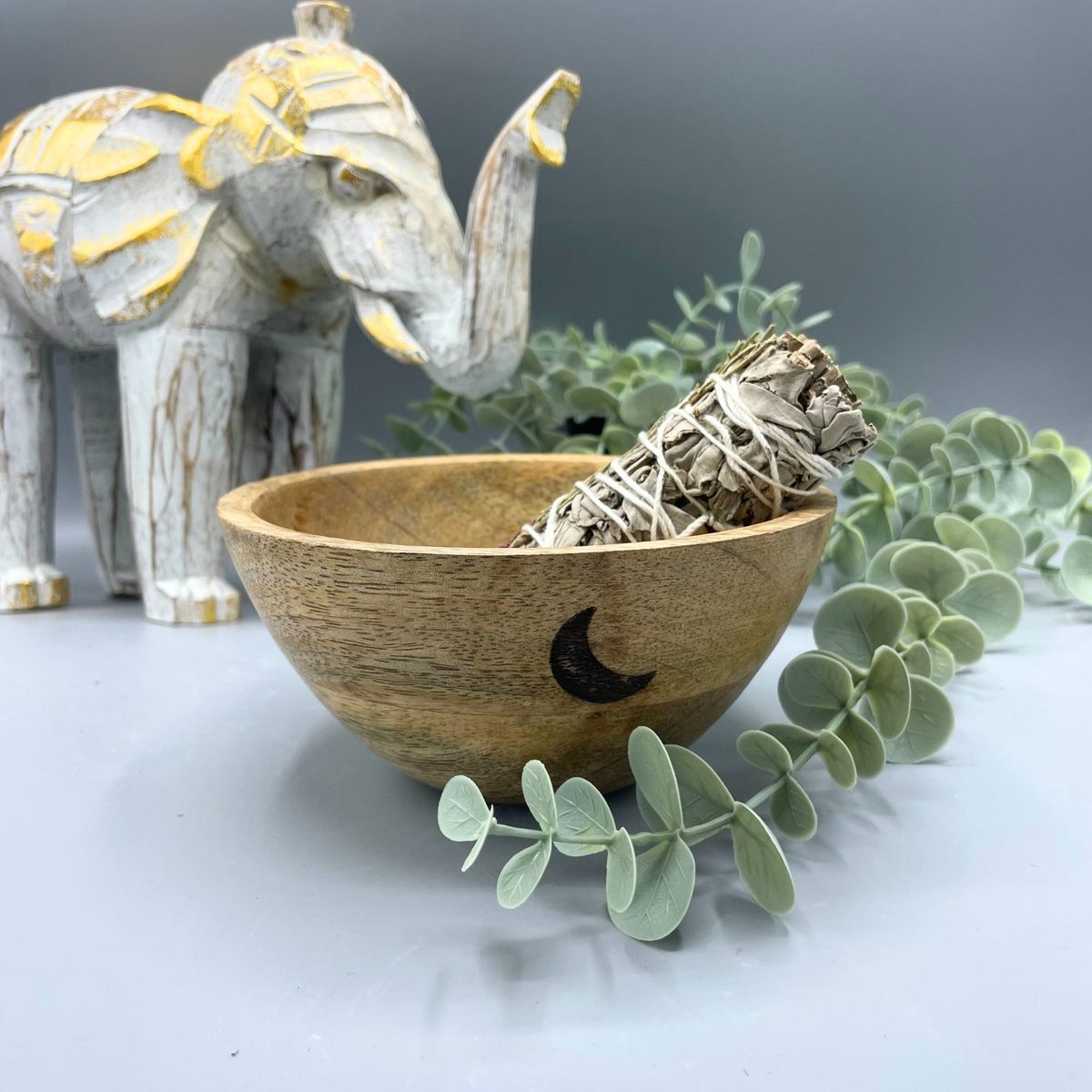 Wooden Smudge & Offerings Bowl – Triple Moon, 13 x 7cm
