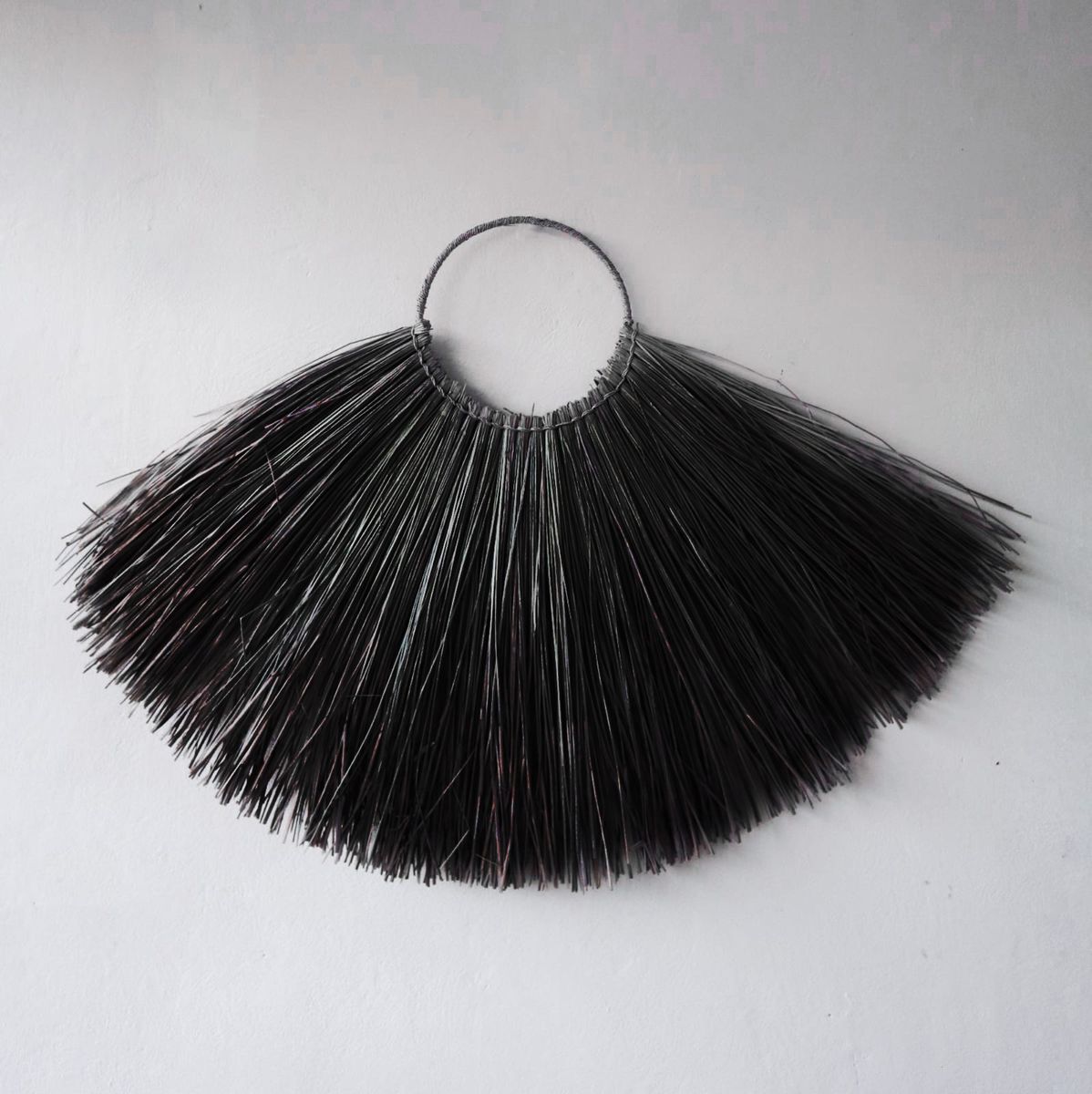 Seagrass Fan Wall Decor – Black, Large