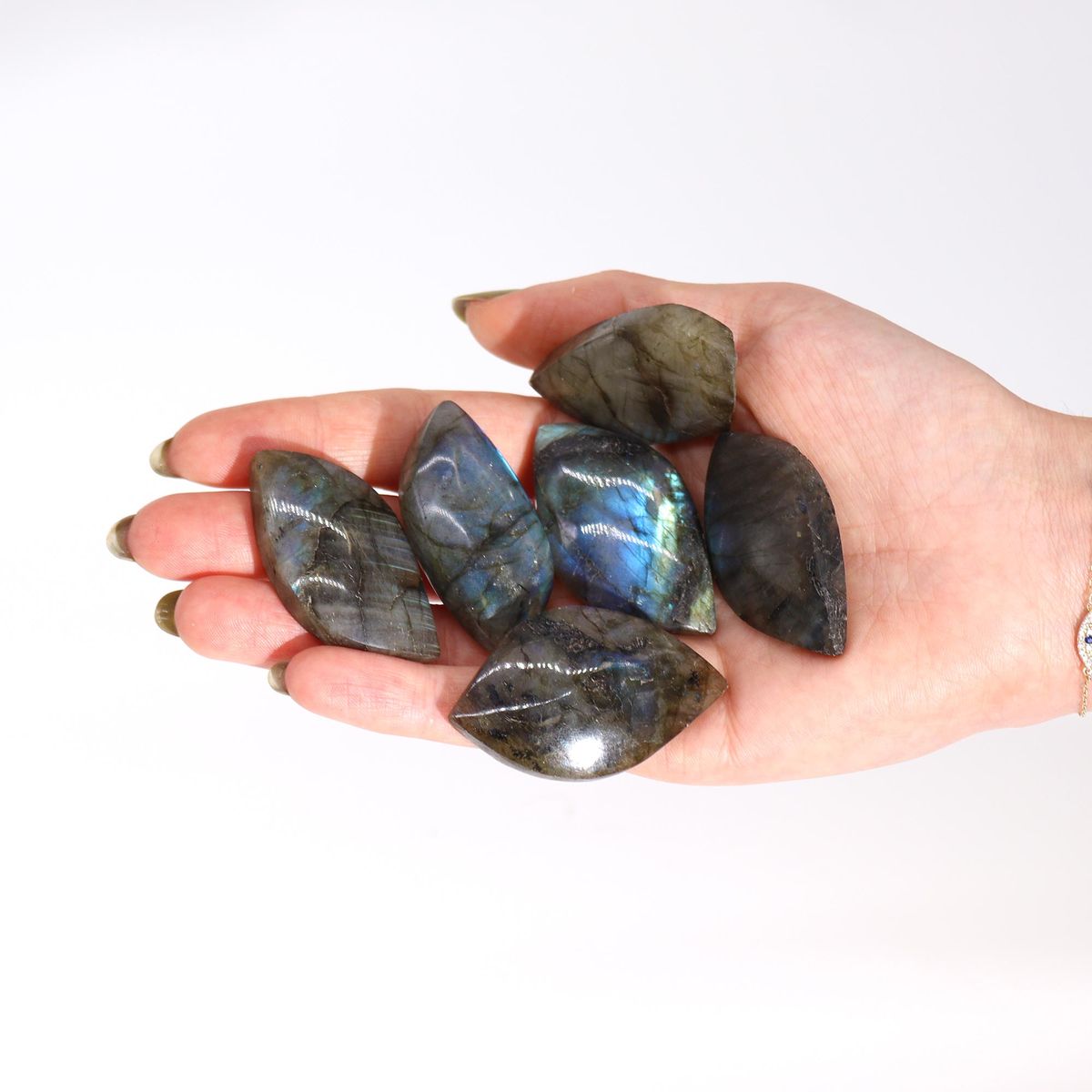 Madagascar Labradorite Leaf Stone – 45-55mm