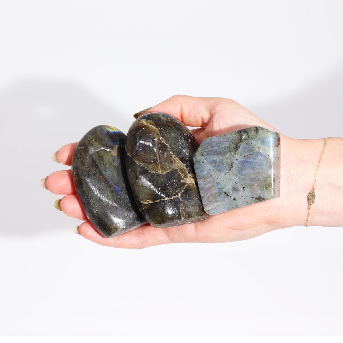 Madagascar Labradorite Tumble Stone – 80-100g, 50-70mm