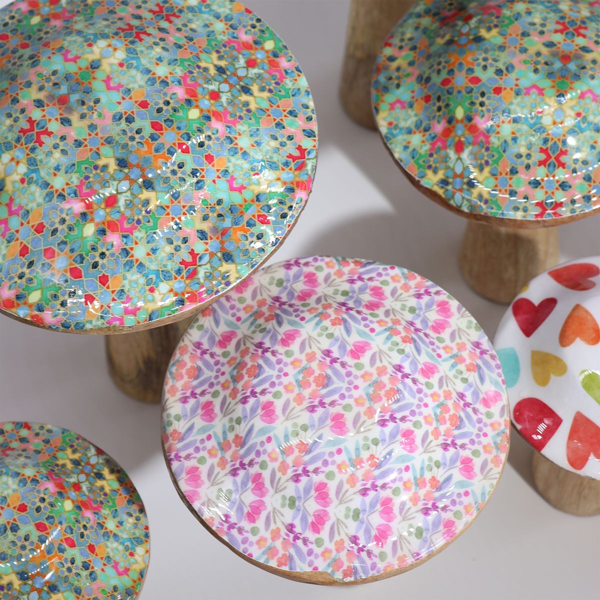 Wooden Mushroom – Pretty Floral, Large