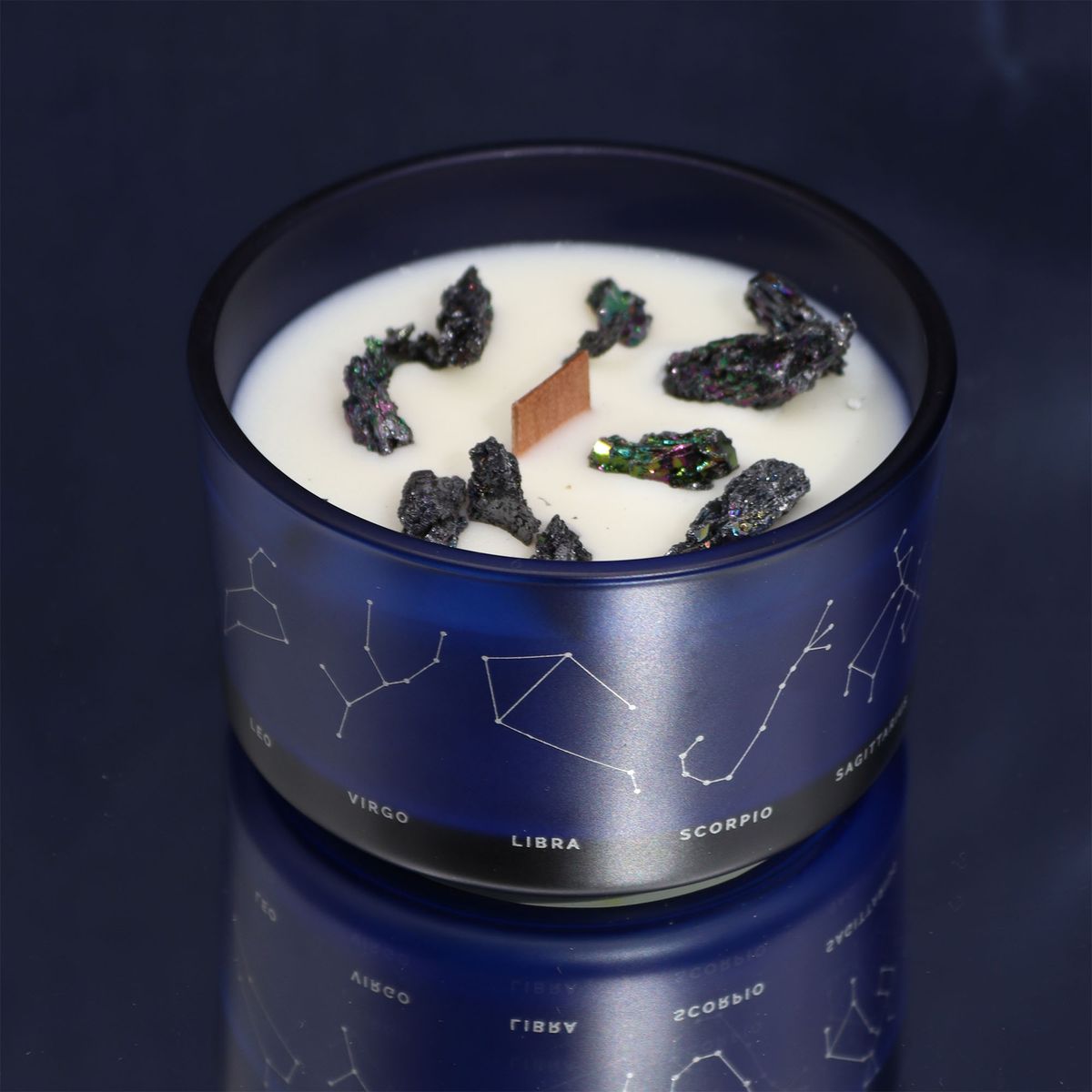 Zodiac Crystal Candle with Gemstone Bracelet – Aquarius