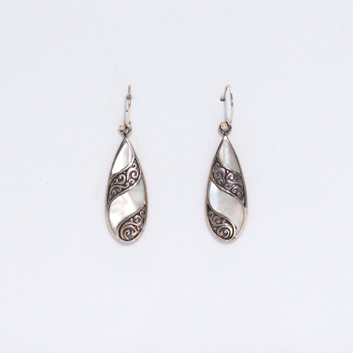 Shell & Silver Earrings – Teardrop, Mother of Pearl