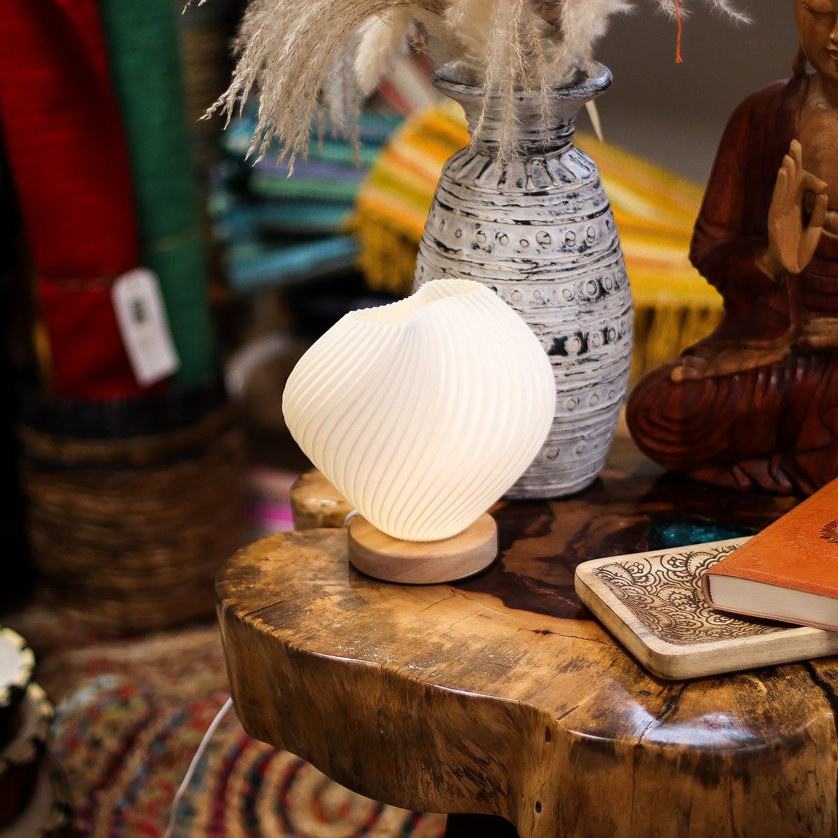 New Wave USB Lamp – Shell Twisted, 3 Settings