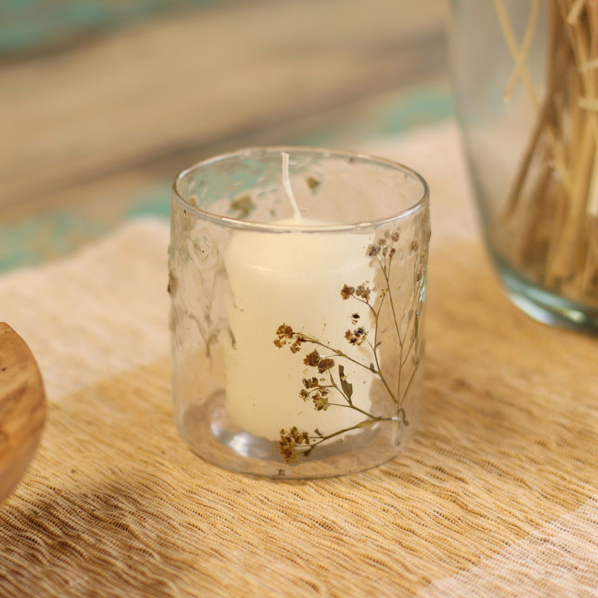 Natural Floral Glass Straight Candle Holder – Margarita, 8x8cm