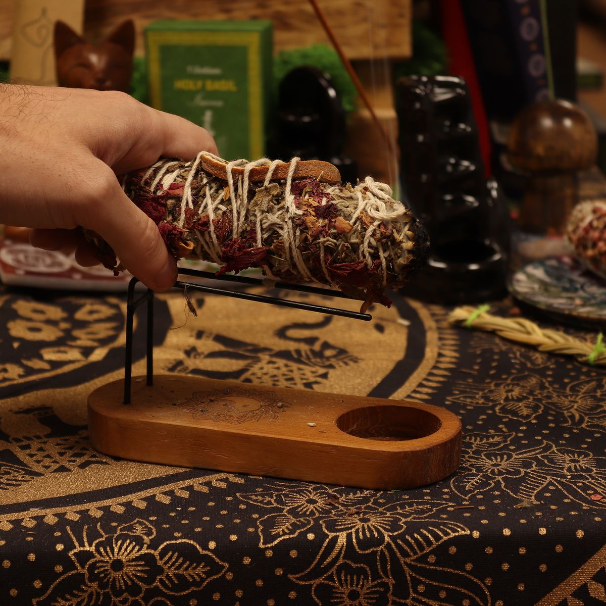 Banjara Smudge Stick – Vetiver & Patchouli