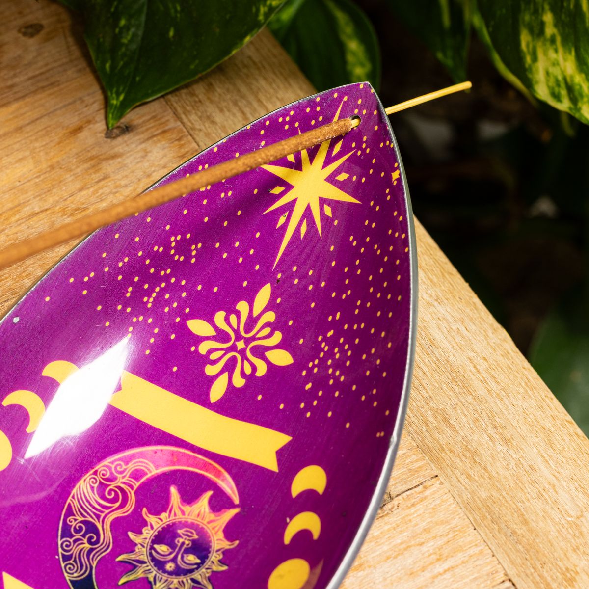 Aluminium Enamel Incense Bowl – Purple Sun & Moon Phases
