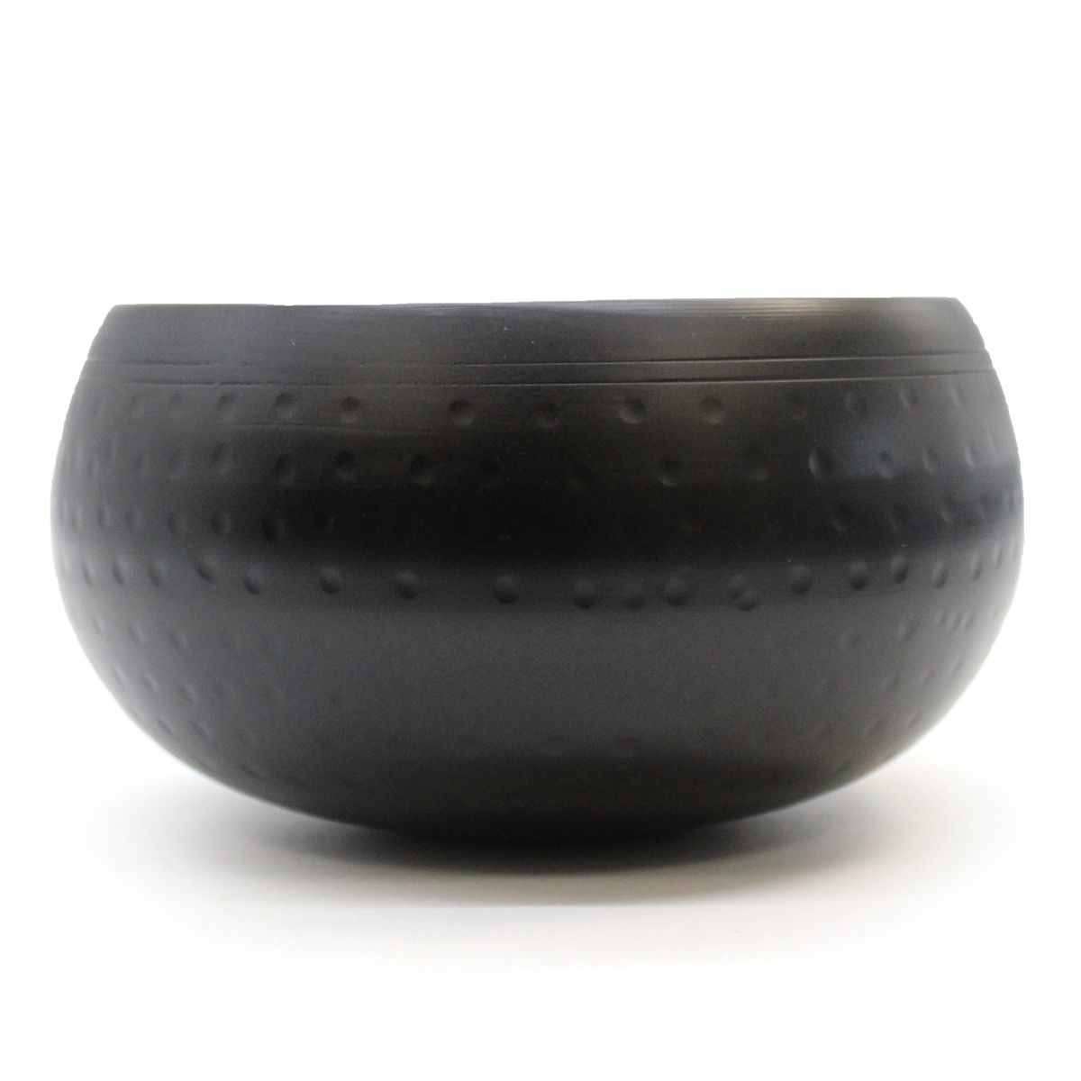 Black Beaten Singing Bowl – Large, 18cm