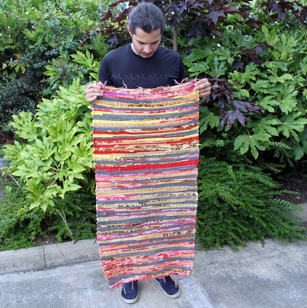 Small Velvet Rug – 50x90cm